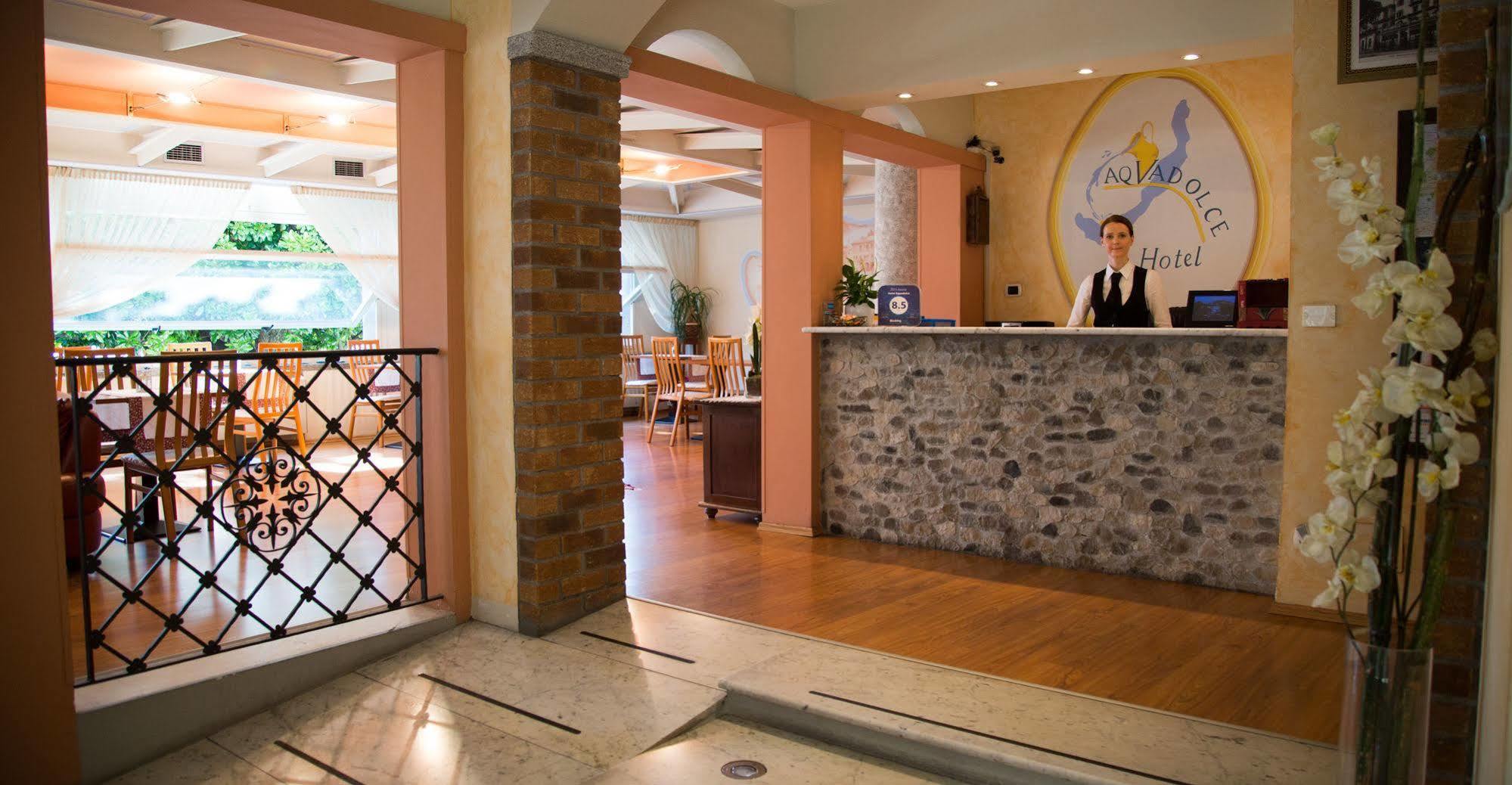 Hotel Aquadolce Verbania Exterior photo